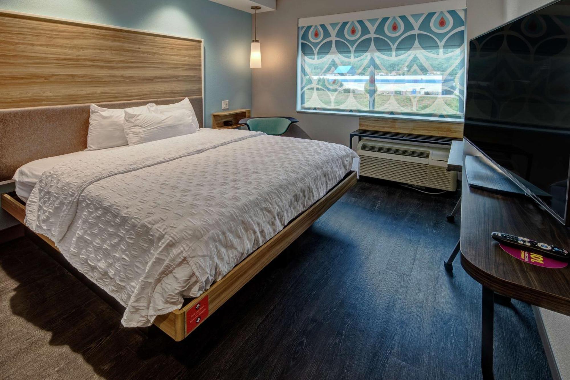 Tru By Hilton Roanoke Hollins Hotel Eksteriør billede