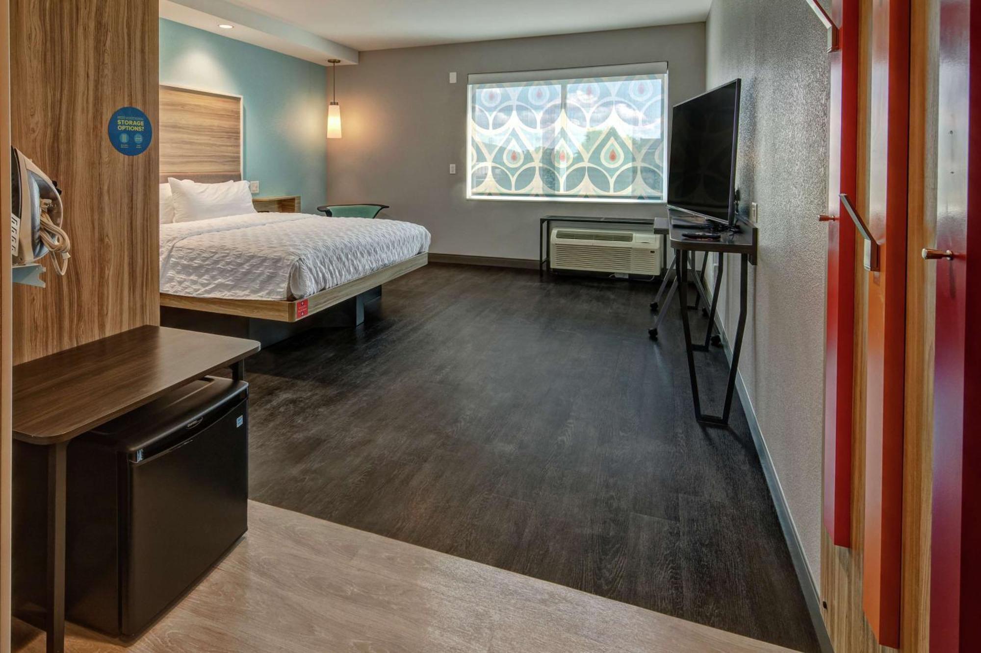 Tru By Hilton Roanoke Hollins Hotel Eksteriør billede